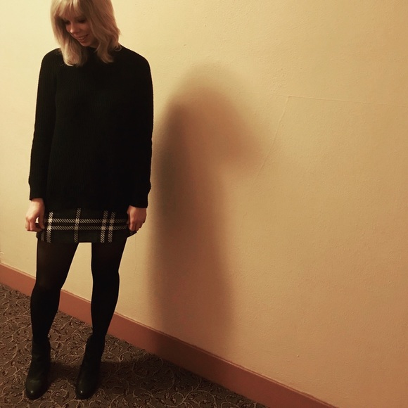 Meet your Posher, Lindsey - Picture 1 of 1